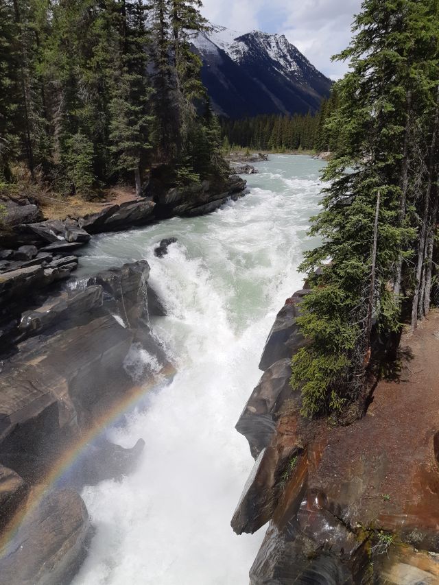 regenboog waterval